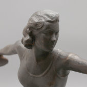 Советская спортивная скульптура «Дискоболка», скульптор Е. А. Янсон-Манизер, СССР, 1950-60 гг.