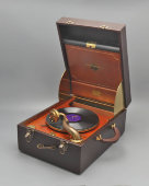Старинный портативный граммофон, патефон «Columbia Viva-tonal Grafonola» с обивкой из натуральной кожи, модель 163, Columbia Columbia Phonograph Company, 1920-е, США