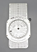Круглая логарифмическая линейка, бортовой компьютер Telex E-6B, модель FDF-57, в кожаном чехле, Telex Communications Inc, США, 1975 г.
